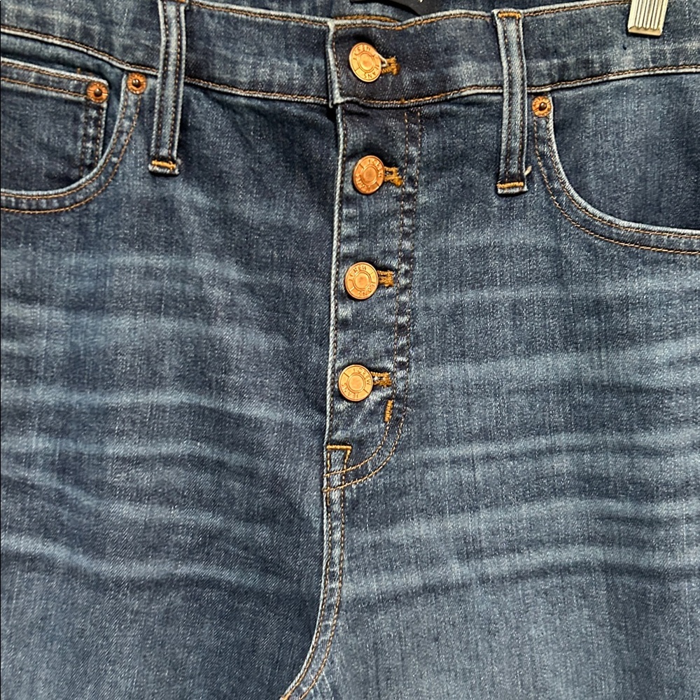 J Crew Vintage Straight Leg Jean. - Picture 3 of 5